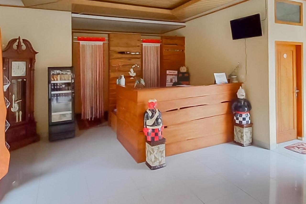 Готель Reddoorz Syariah Near Tugu Lampu Gentur Чіанджур Екстер'єр фото